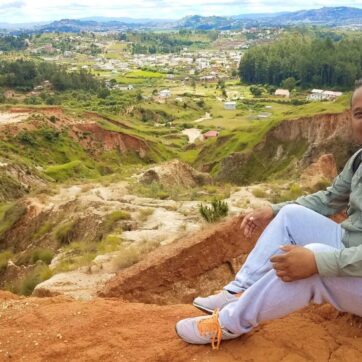 Hike & Picnic in Soavina