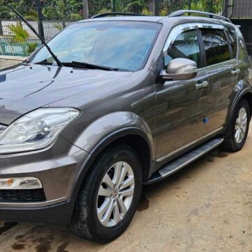 Airport Transfer from Fascène Airport to Hotel